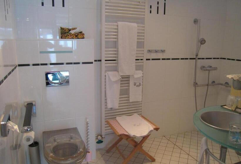 ホテル Hôtel Le Manoir Aux Vaches