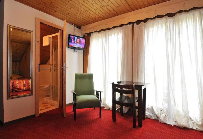 בית מלון כפרי Hôtel Le Mont Jorat