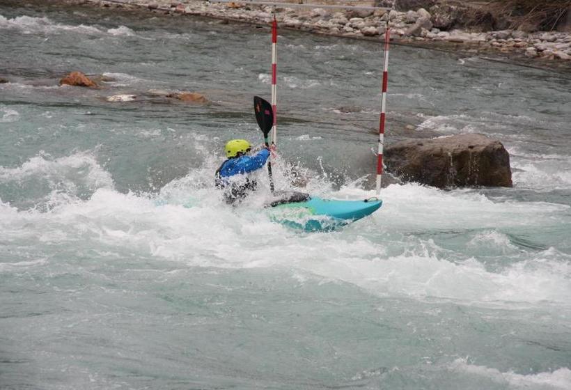 酒店 Hôtel Restaurant Gîtes Les 5 Saisons