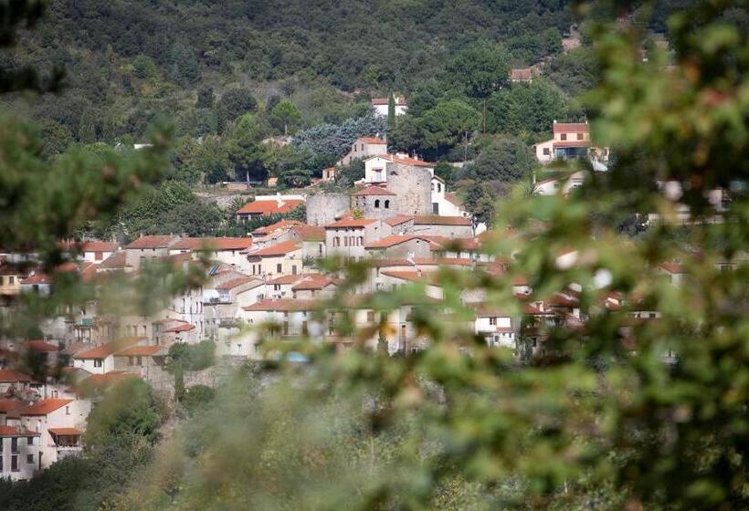 فندق La Pinède