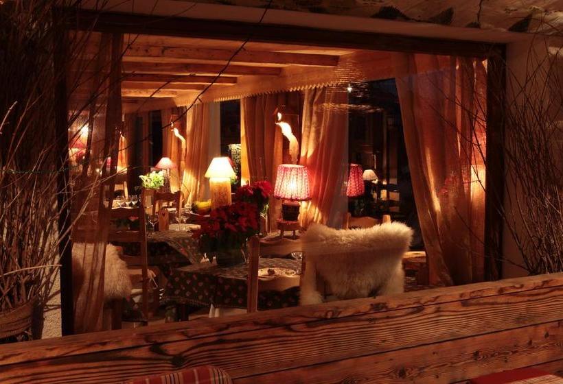 בית מלון כפרי Les Chalets Hôtel De La Croix Fry