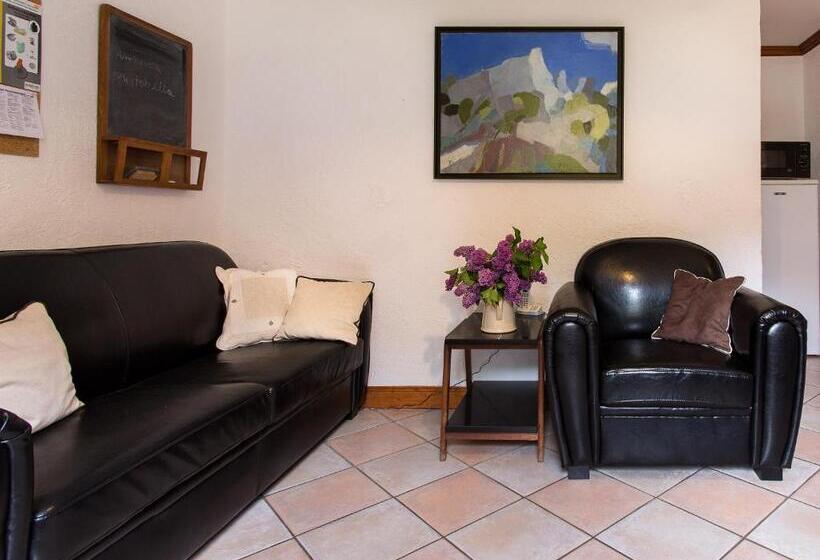 צימר Gite Auberge De Montvilliers