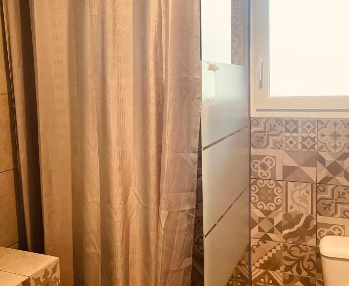 تختخواب و صبحانه Hôtel U Passa Tempu