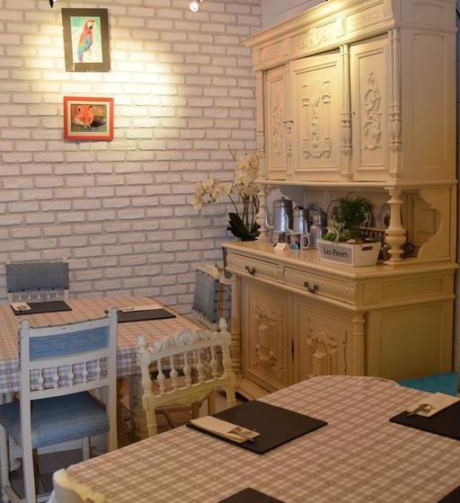 تختخواب و صبحانه La Maison De Marie Caroline