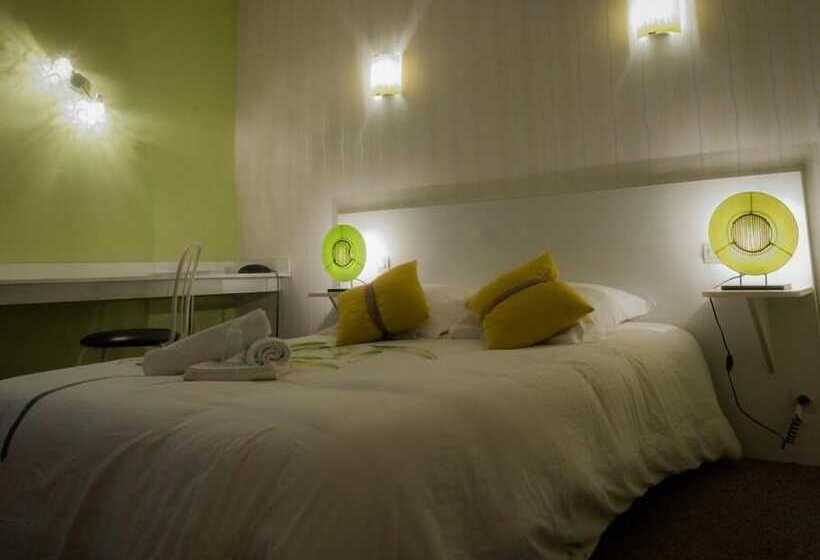 בית מלון כפרי Ariane