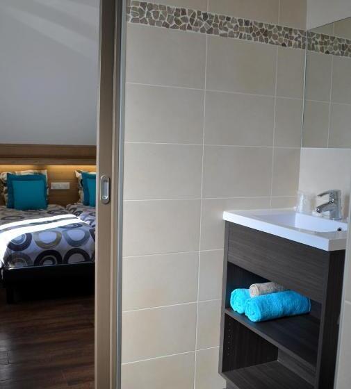 בית מלון כפרי Auberge La Douce Montagne