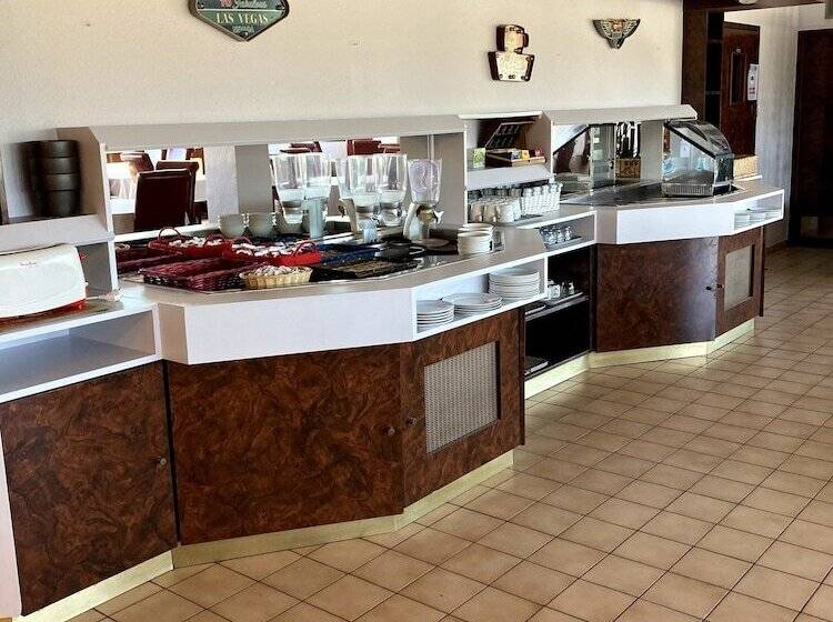 Brit Hotel Essentiel Moulins Avermes