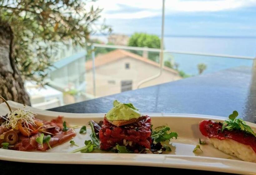 هتل Calavita Rooftop & Spa