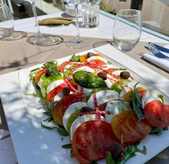 هتل Calavita Rooftop & Spa