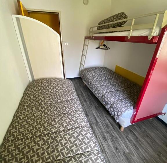 בית מלון כפרי Class Eco Chambly