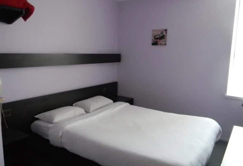 בית מלון כפרי Class Hôtel