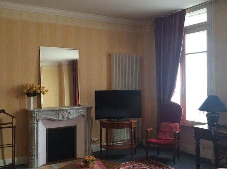 هتل Hôtel De Paris