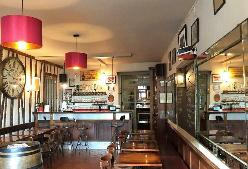 ホテル Hôtel Saint Laurans