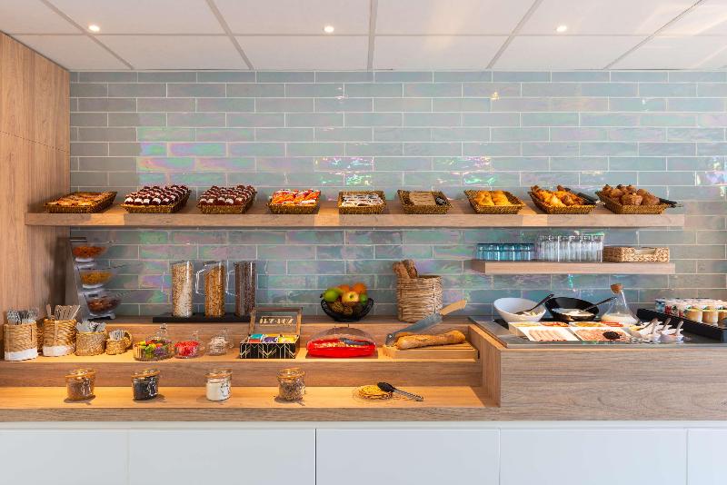 هتل Kyriad Montpellier Ouest St Jean De Védas   A709