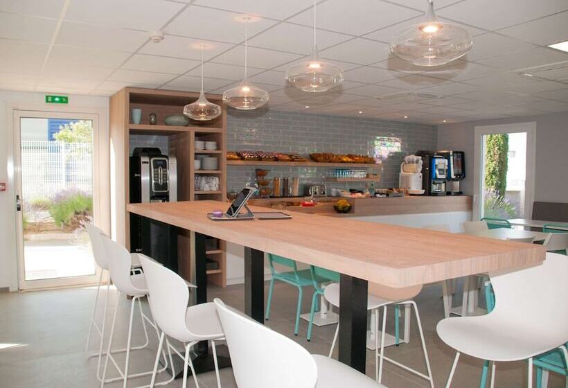 هتل Kyriad Montpellier Ouest St Jean De Védas   A709