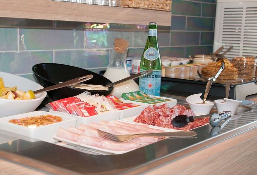 هتل Kyriad Montpellier Ouest St Jean De Védas   A709