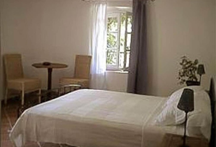 Hotel La Bastide Du Paradou