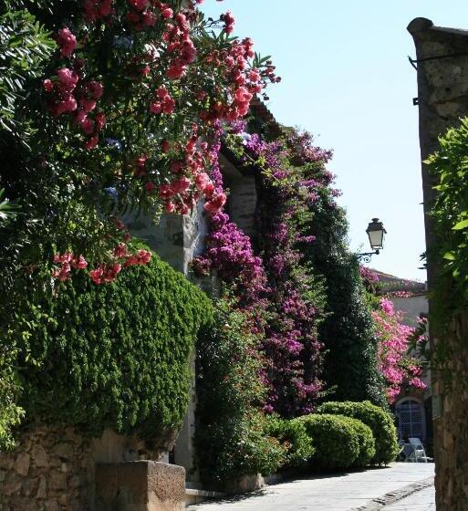 فندق Hôtel La Pierrerie