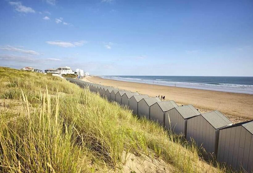 Отель Le Marais Restaurant Caillebotte