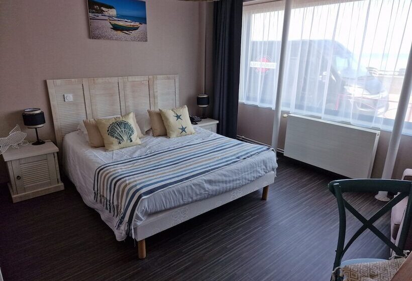 ホテル Les Fregates