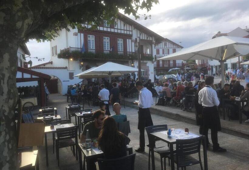 فندق Restaurant Elissaldia