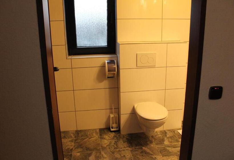 Airport Hotel Zum Taubengrund