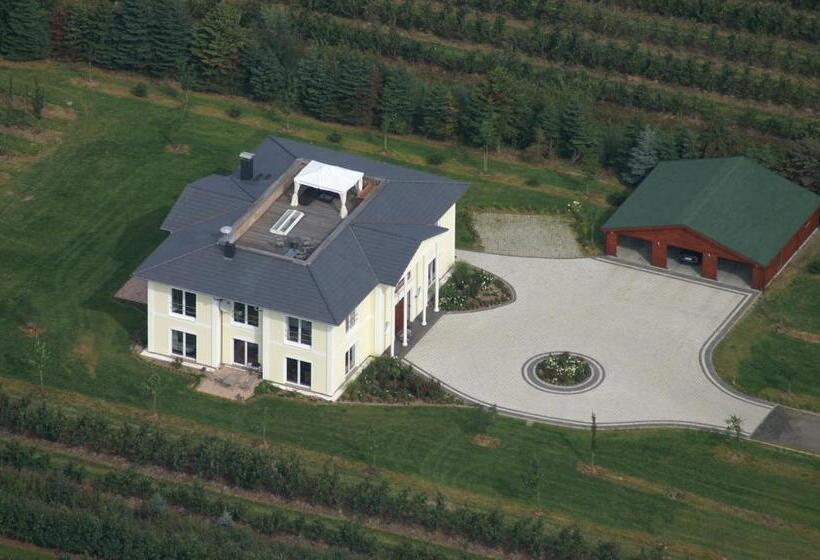 مبيت وإفطار Villa Altes Land