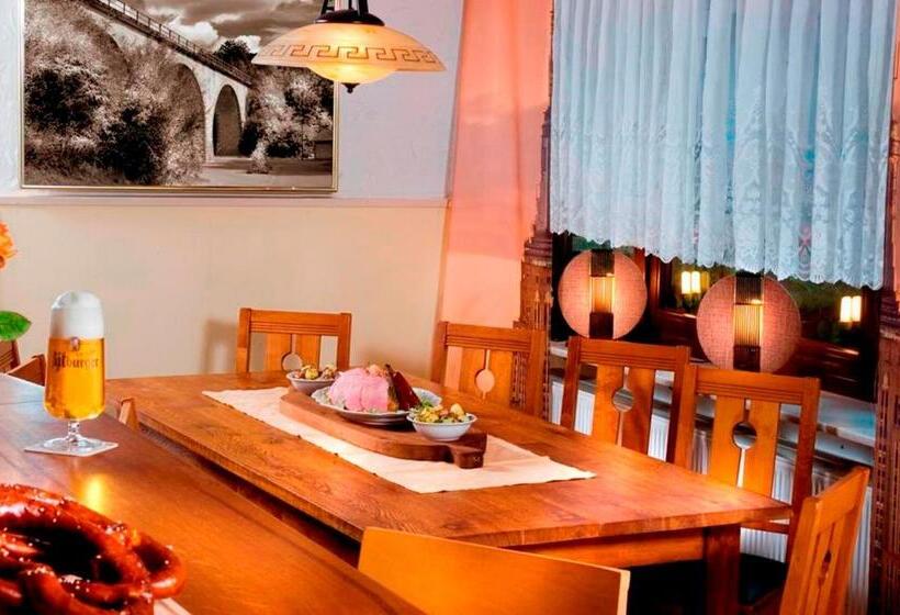 ホテル An Der Sauer