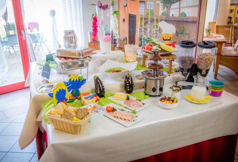 酒店 Gäste Und Seminarhaus Uckerwelle