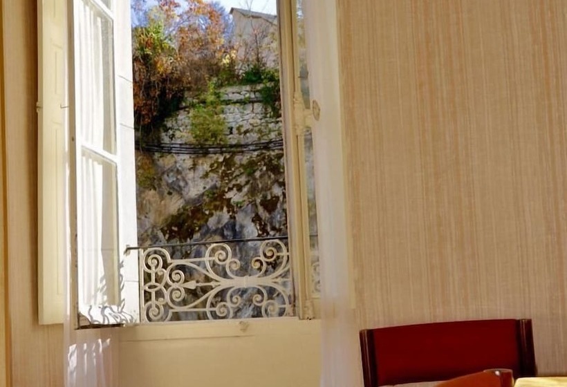 호텔 Hôtel Des Eaux Bonnes