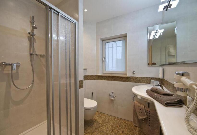 ホテル Wehlener Hof