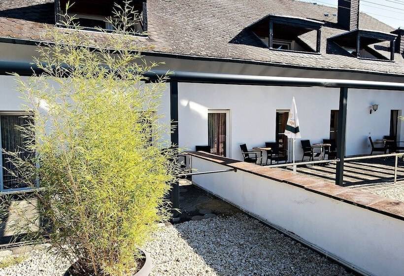 בית מלון כפרי Weinhaus Weis