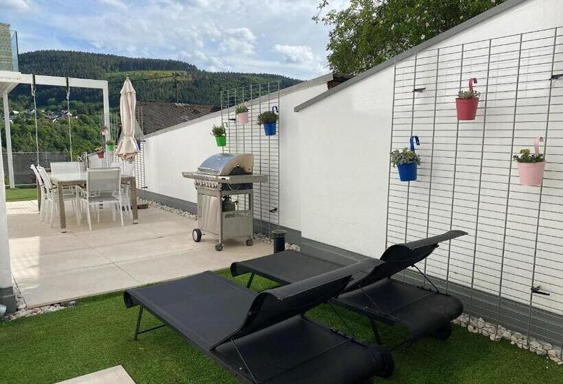 Weingut Aparthotel Olinger