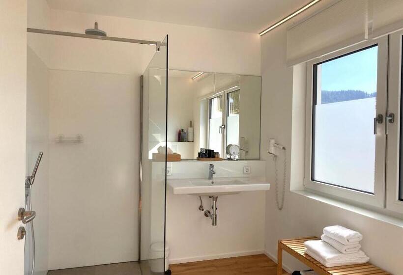 Weingut Aparthotel Olinger