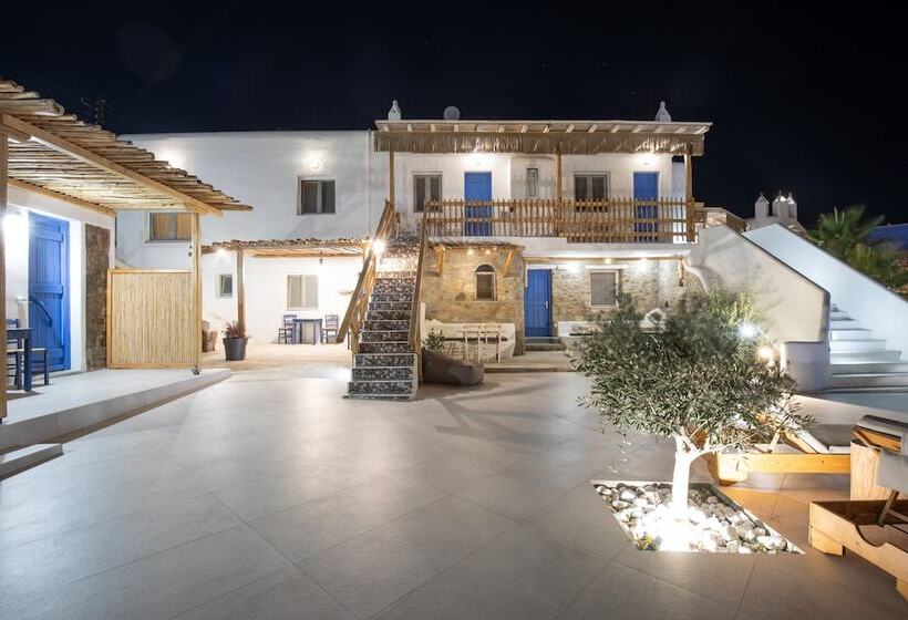 Alexandros Mykonos