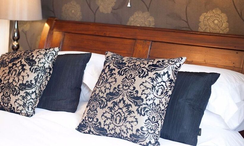 مبيت وإفطار Willow Cottage