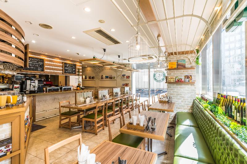 בית מלון כפרי Mystays Yokohama Kannai