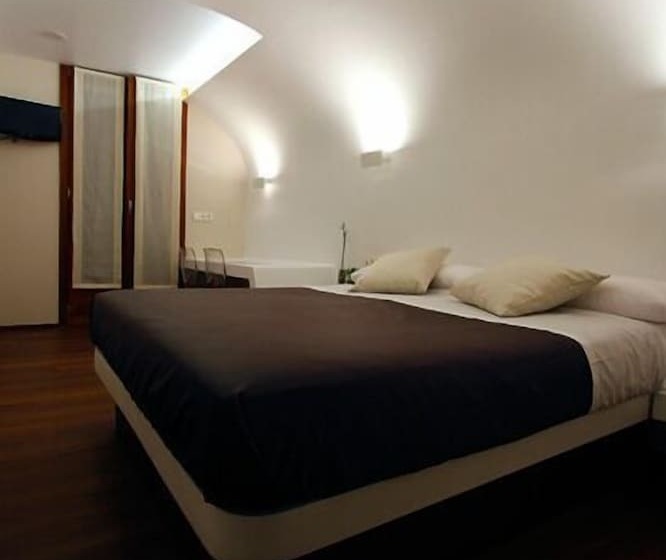 هتل Pension Iturriza