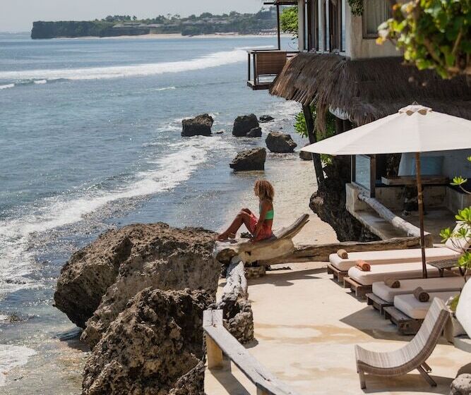 فندق Rock'n Reef