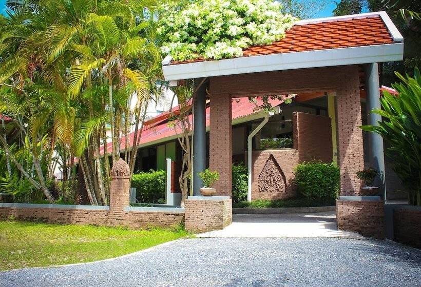 هتل Royal Lee Resort & Spa