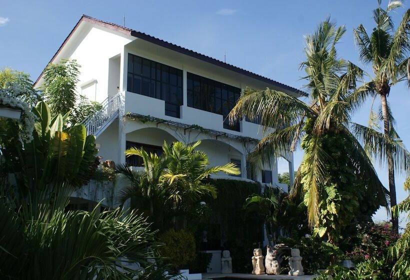 هتل Villa Buah