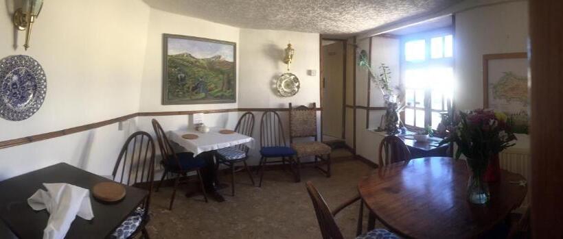 צימר Borderers Inn