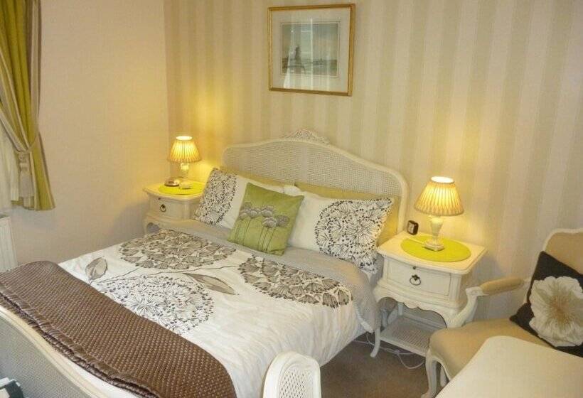 مبيت وإفطار Copperfields Guest House