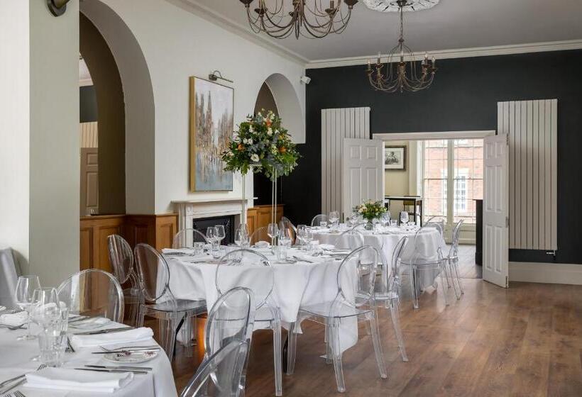 צימר St Johns House Lichfield