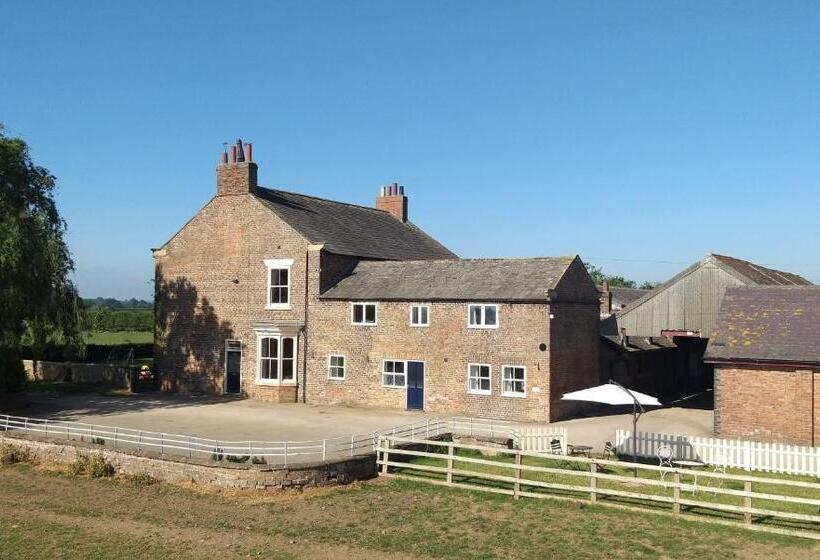 Burton Grange Farmhouse B&b