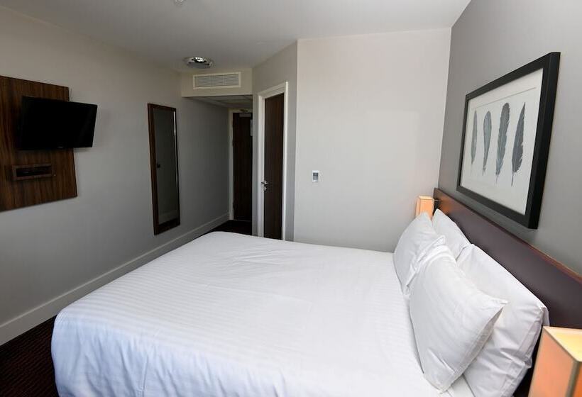 בית מלון כפרי Pine Marten, Dunbar By Marston's Inns