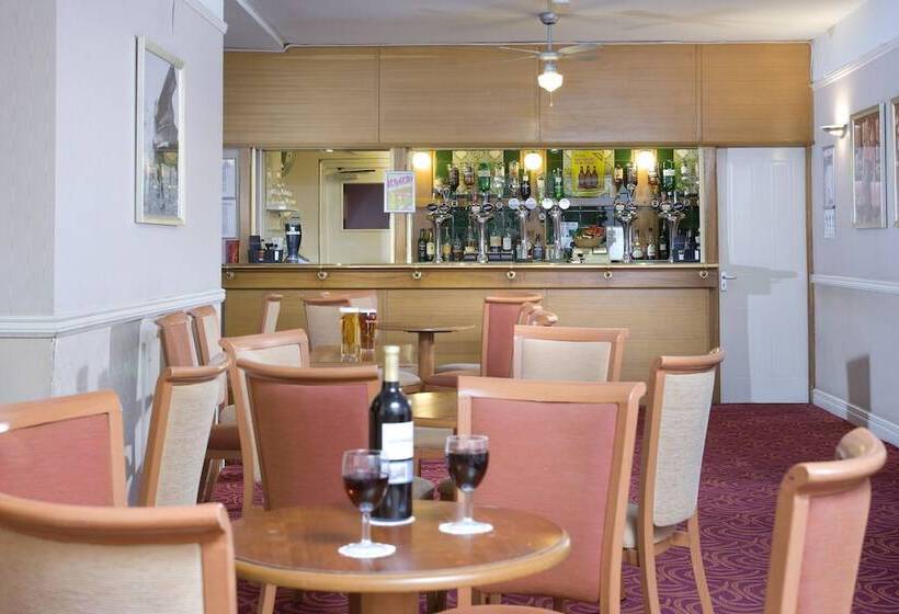 Dilkhusa Grand Hotel By Compass Hospitality