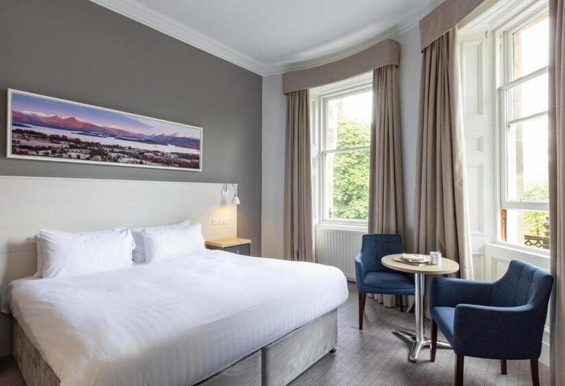 ホテル The Tarbet