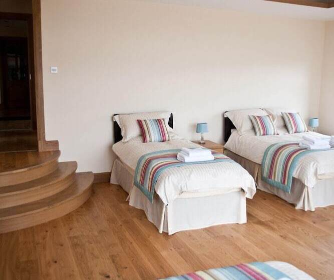 Bamflatt Farm Bed & Breakfast