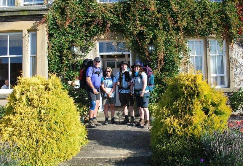 민박 Carlton Lodge